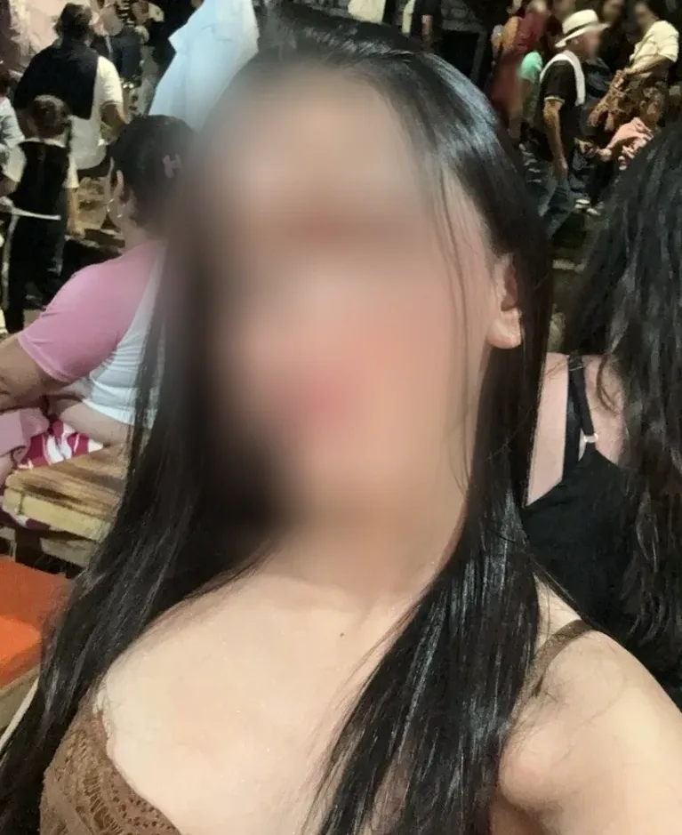 Bianca, 23